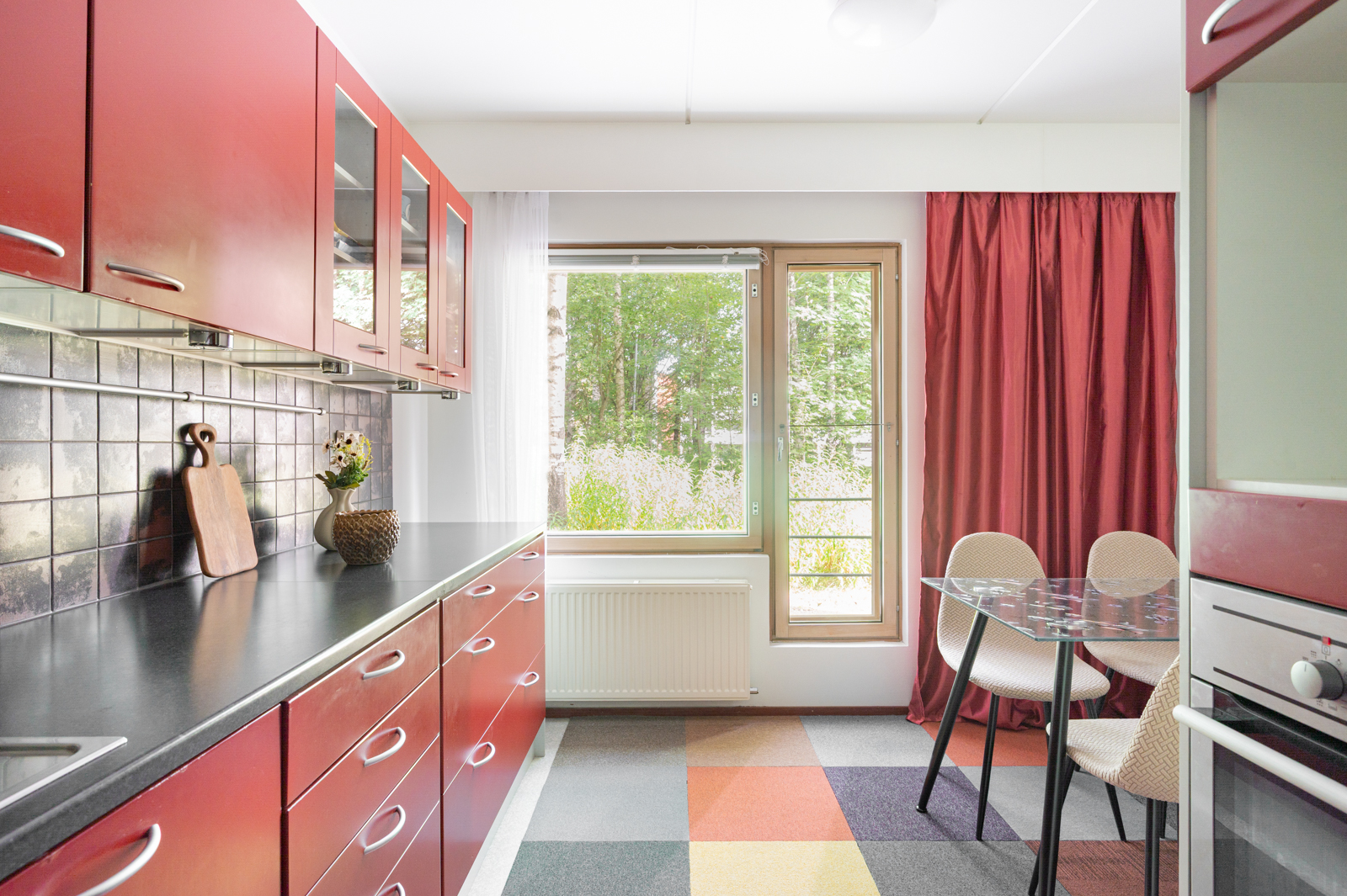 Parmaajanpolku 2, Helsinki